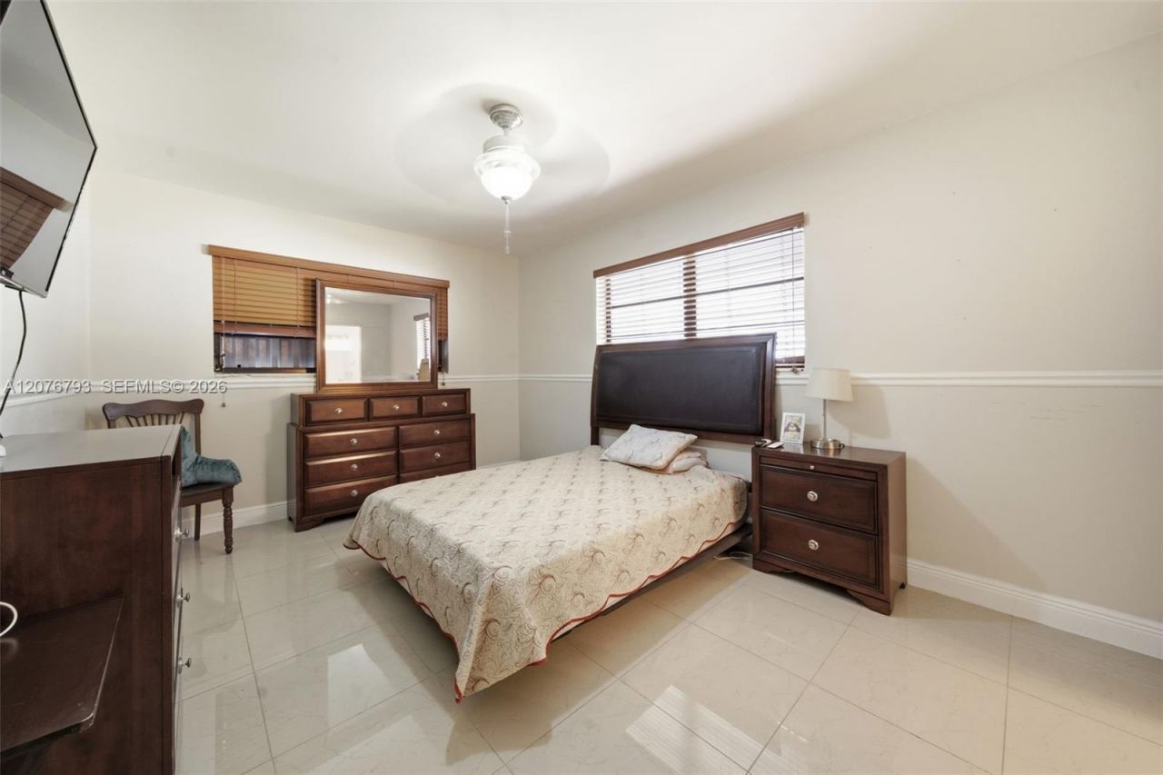 9500 Cutler Ridge Dr , Cutler Bay, FL 33157 Photo