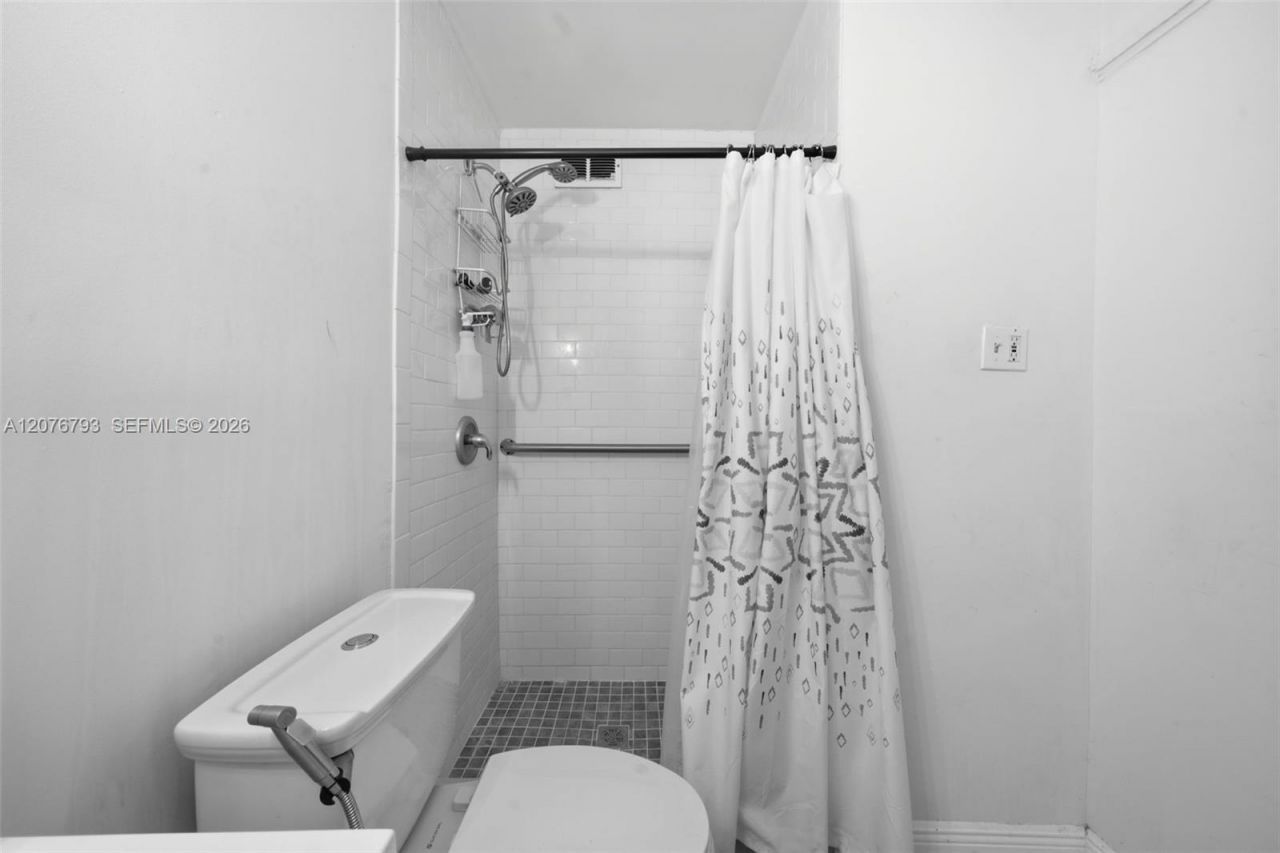 9500 Cutler Ridge Dr , Cutler Bay, FL 33157 Photo