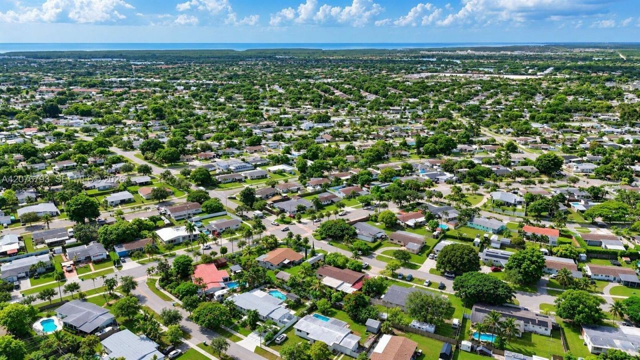 9500 Cutler Ridge Dr , Cutler Bay, FL 33157 Photo