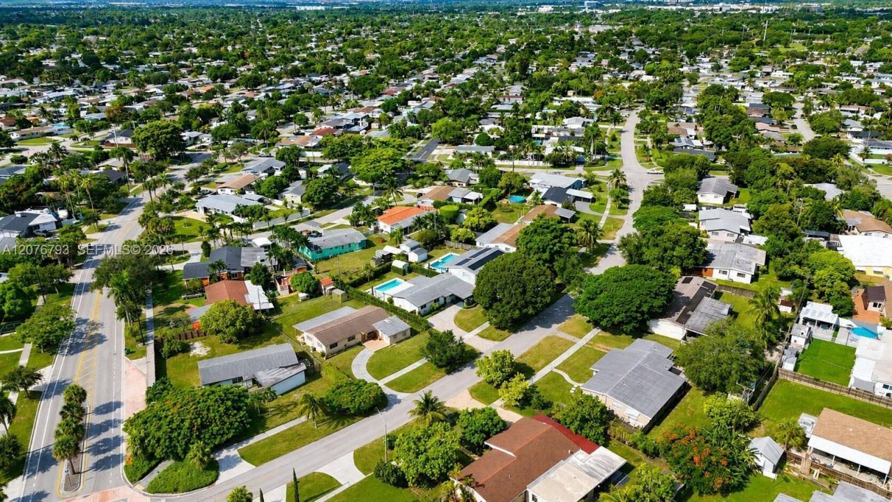 9500 Cutler Ridge Dr , Cutler Bay, FL 33157 Photo