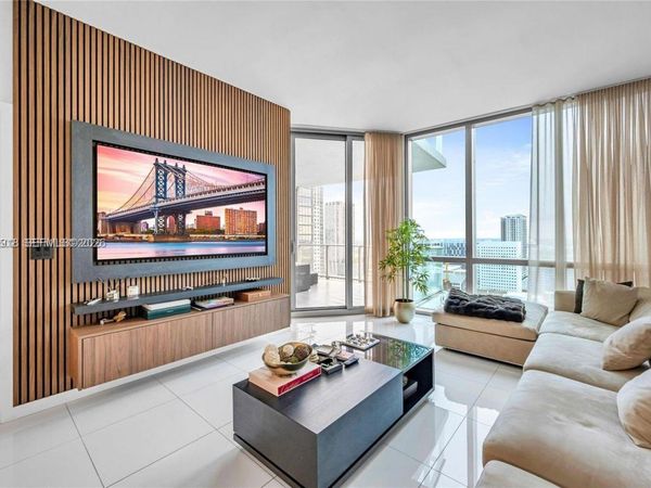 851 NE 1st Ave , Unit 2408, Miami, FL 33132