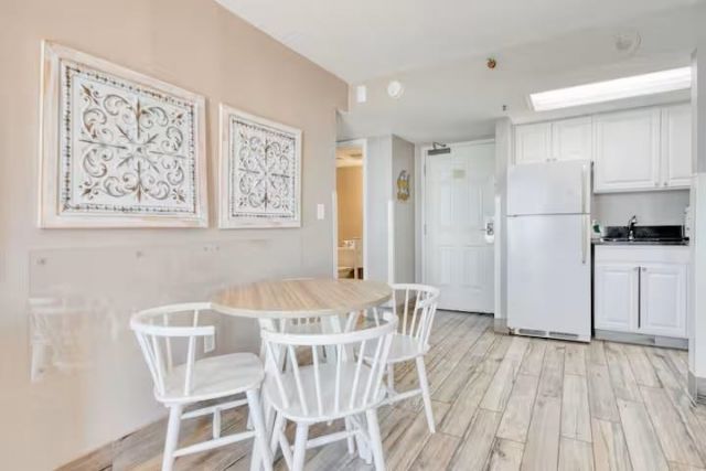 2710 N Ocean Blvd. Photo 10