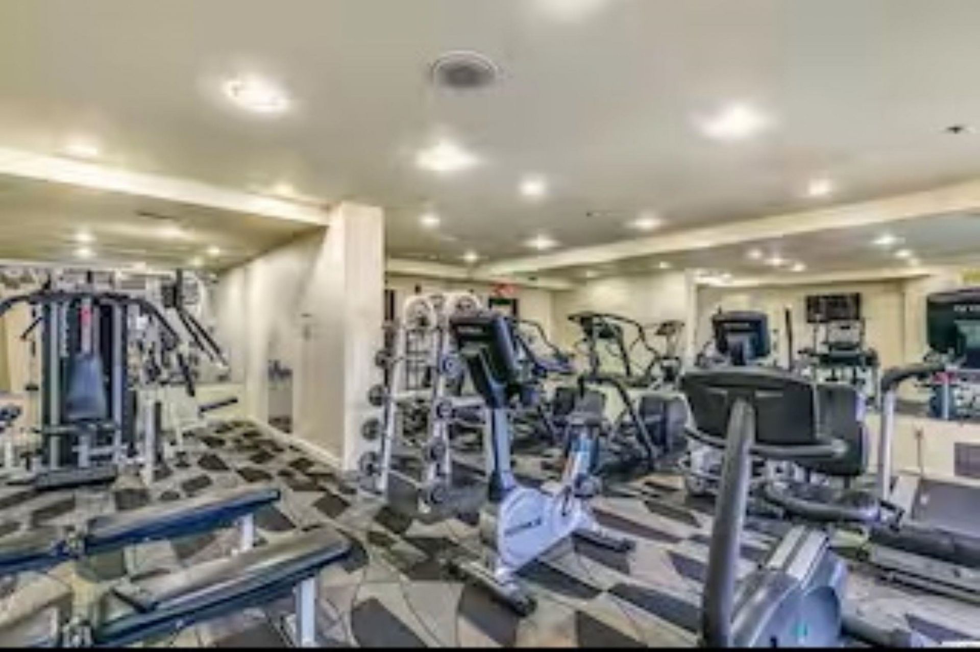 2710 N Ocean Blvd. Photo 84