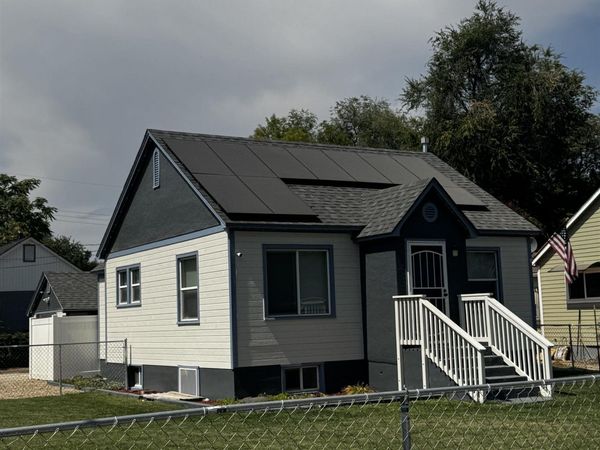 323 S Fern Street, Nampa, ID 83686