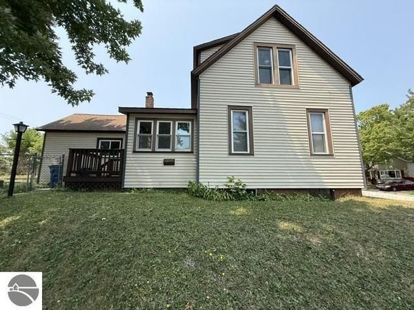 510 5th Street, Ludington, MI 49431