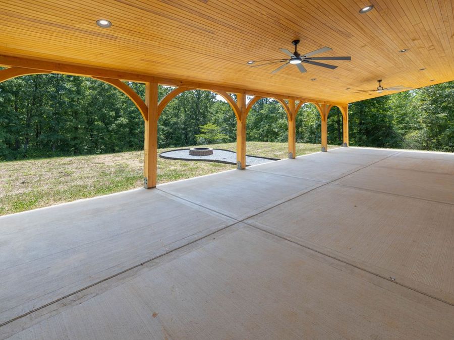 Property Image 64