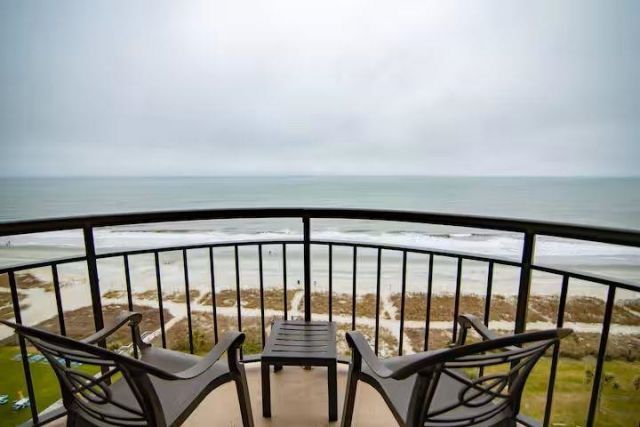 2310 N Ocean Blvd. Photo 31