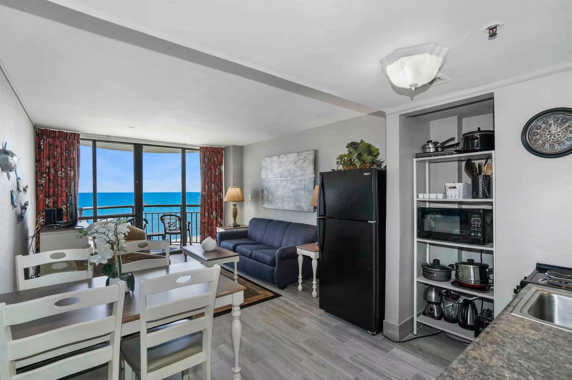 2310 N Ocean Blvd. Photo 8