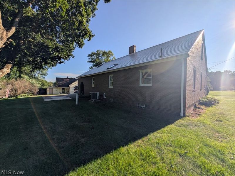 295 N Church Street, Dalton, OH 44618 Photo 2