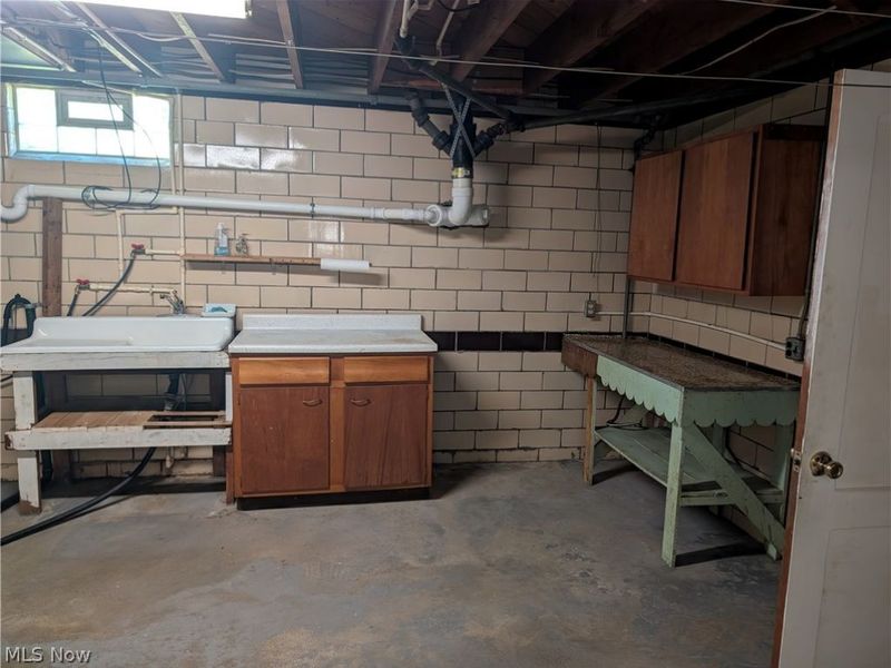 295 N Church Street, Dalton, OH 44618 Photo 31