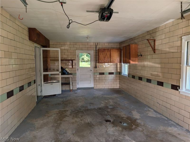 295 N Church Street, Dalton, OH 44618 Photo 9