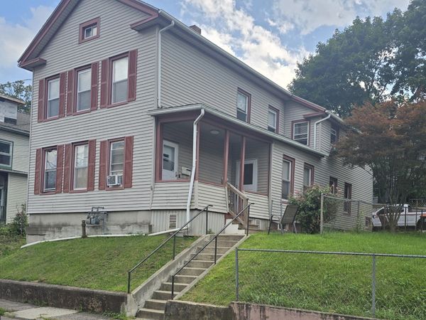 34 Union , Meriden, CT 06451