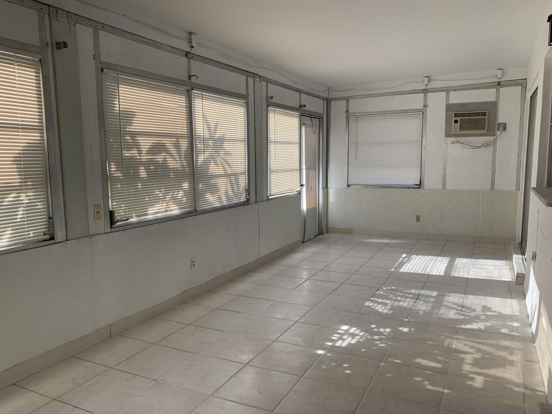 955 NW 69th Avenue, Margate, FL 33063 Photo