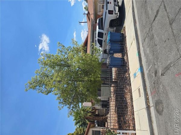 1744 Yellow Rose Street , Las Vegas, NV 89108
