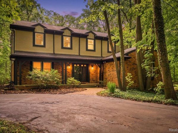 30249 Westgate Road, Farmington Hills, Mi 48334