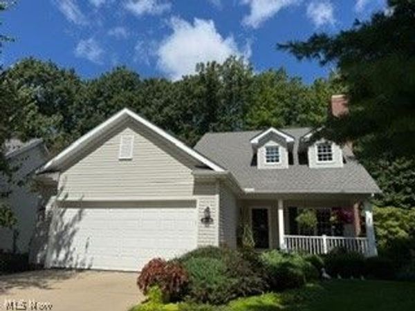 1835 Hampton Run, Broadview Heights, OH 44147