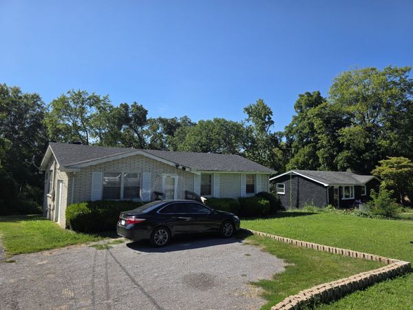 7009 Bonnafair Dr , Hermitage, TN 37076