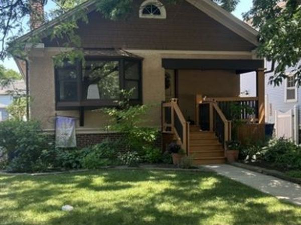 134 Central Park Avenue , Wilmette, IL 60091