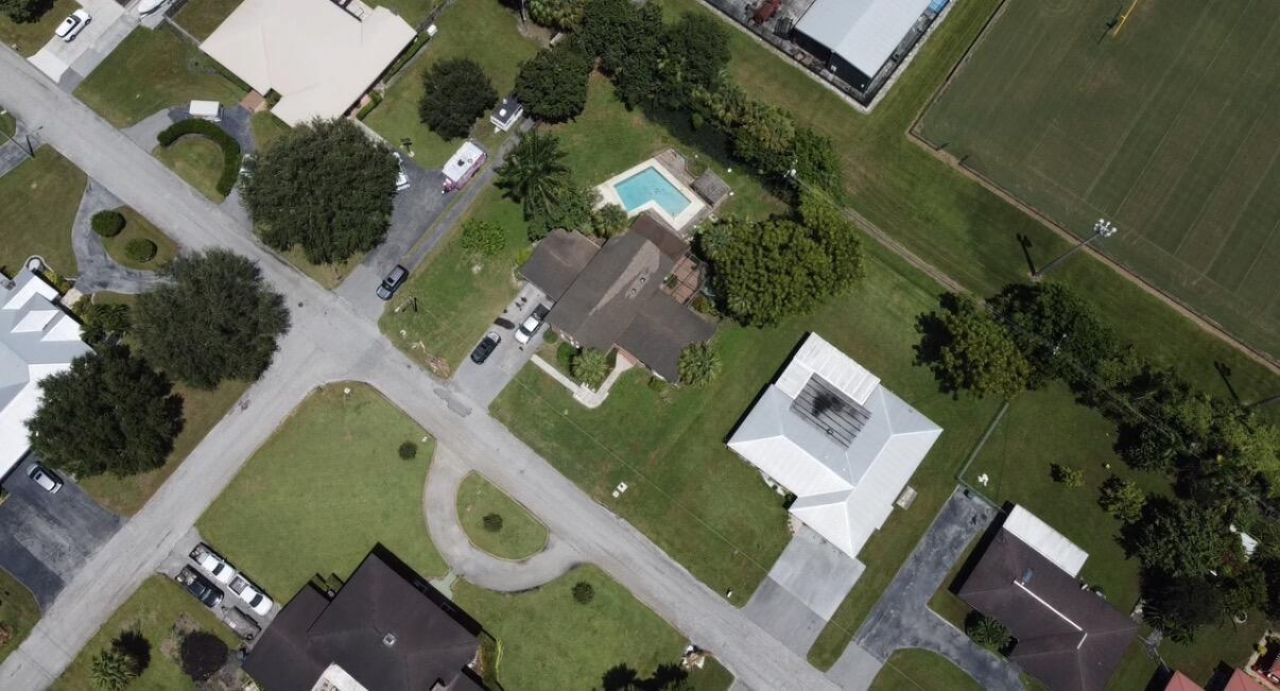909 NE 3rd Street, Belle Glade, FL 33430 Photo