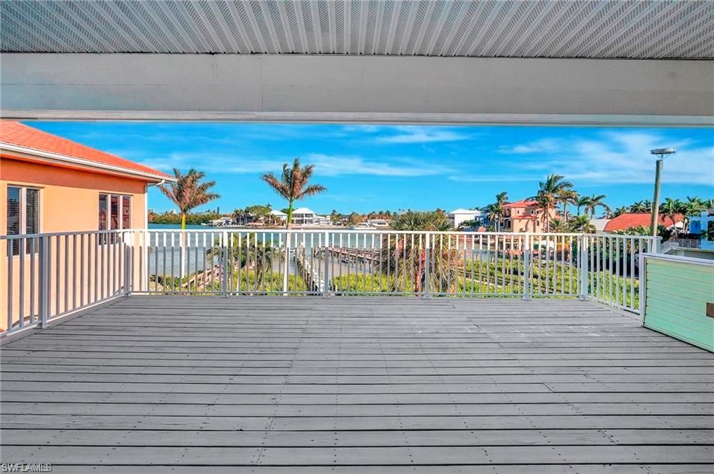 86 Dolphin Cir , Naples, FL 34113 Photo