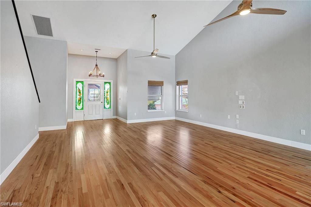 86 Dolphin Cir , Naples, FL 34113 Photo