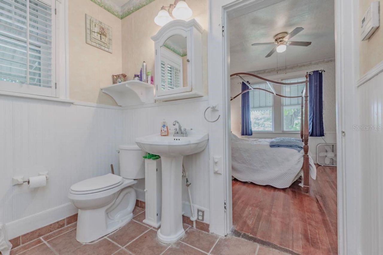 1323 18th Street W, Bradenton, FL 34205 Photo