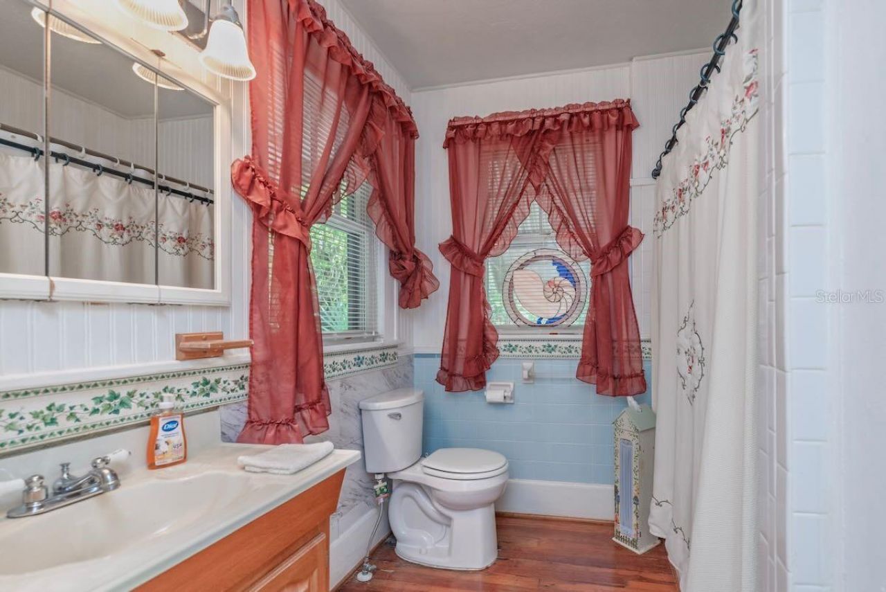 1323 18th Street W, Bradenton, FL 34205 Photo