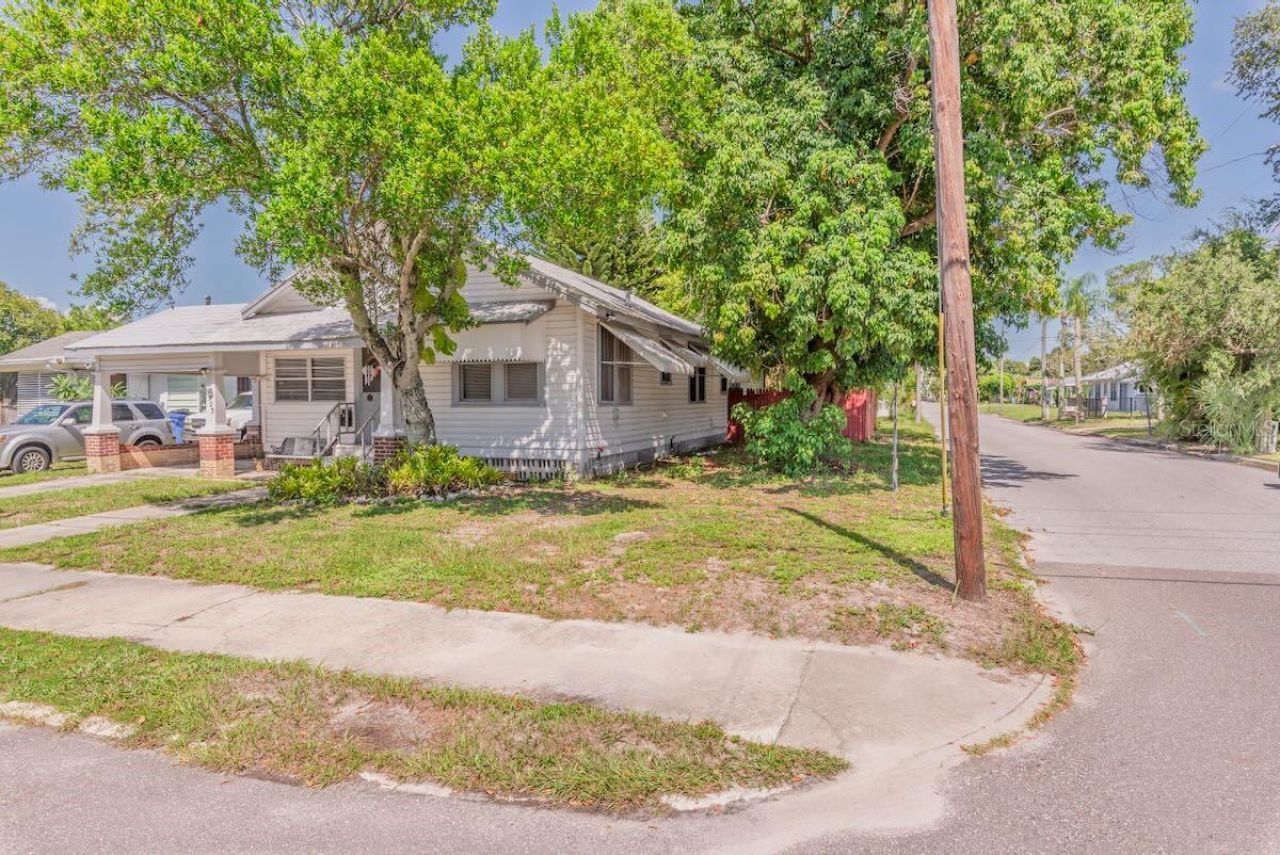 1323 18th Street W, Bradenton, FL 34205 Photo