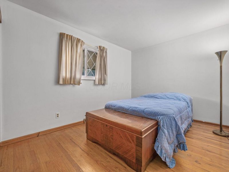 5668 Crawford Drive , Columbus, OH 43229 Photo 20