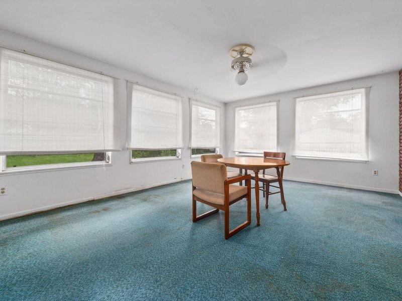 5668 Crawford Drive , Columbus, OH 43229 Photo 22