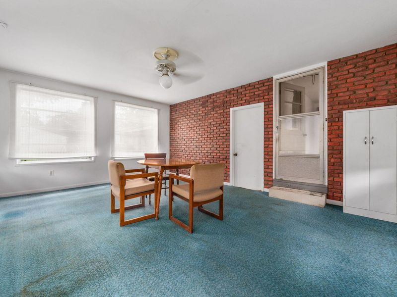 5668 Crawford Drive , Columbus, OH 43229 Photo 23