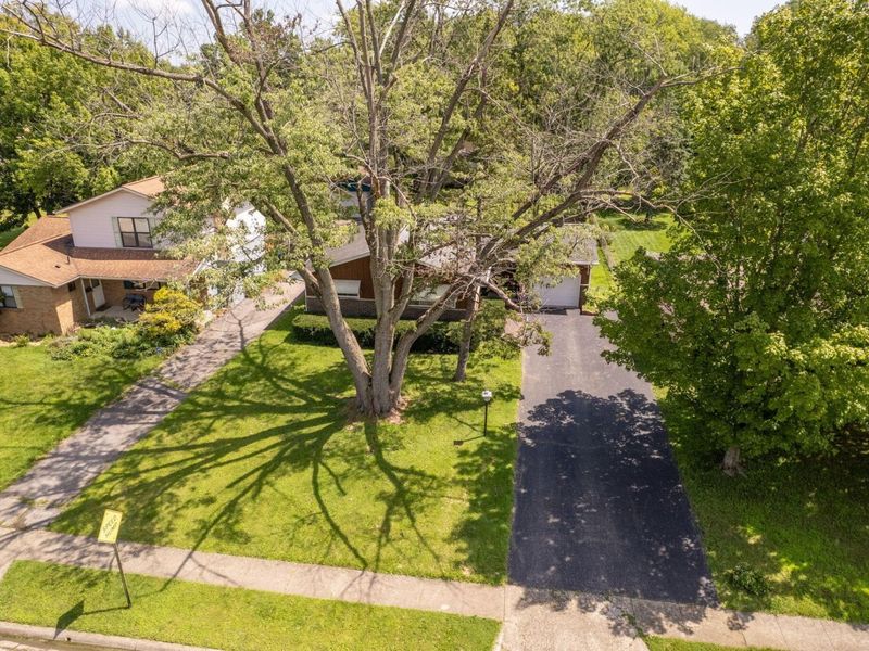 5668 Crawford Drive , Columbus, OH 43229 Photo 29