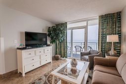 2000 N Ocean Blvd. photo 4