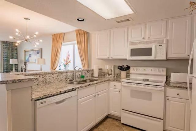 2000 N Ocean Blvd. Photo 7