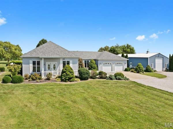 14300 Sportsmen Road, Trenton, IL 62293