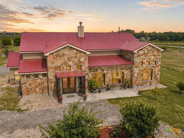 2103 County Road 320, Granger, TX 76530