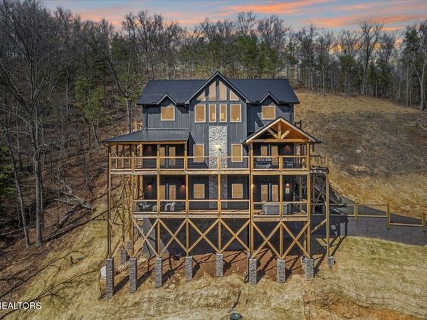 2759 Overholt Tr, Sevierville, TN 37862