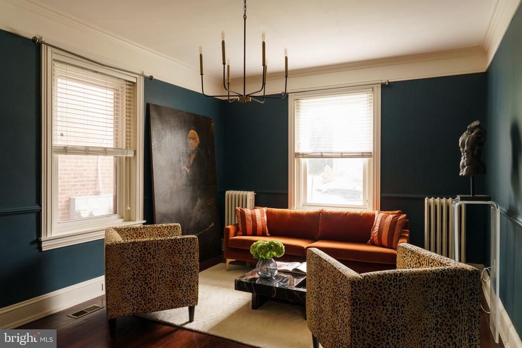104 Rochelle Avenue, Philadelphia, PA 19128 Main Photo