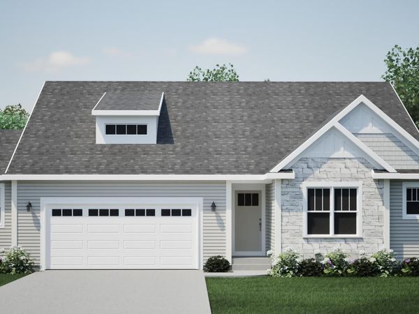 629 E Bluff Cir, Waterford, WI 53185