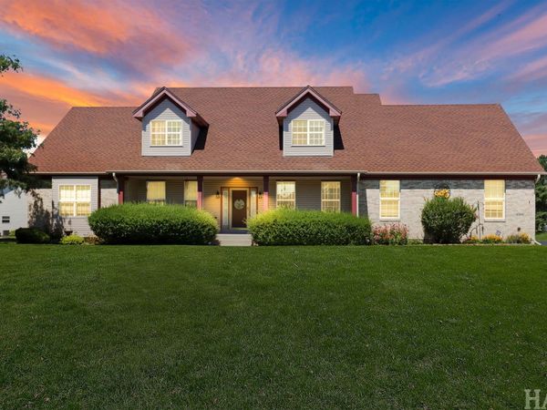 5515 Amber Way , McHenry, IL 60051