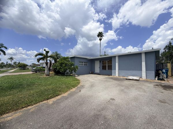 8381 NW 28TH Place, Sunrise, FL 33322