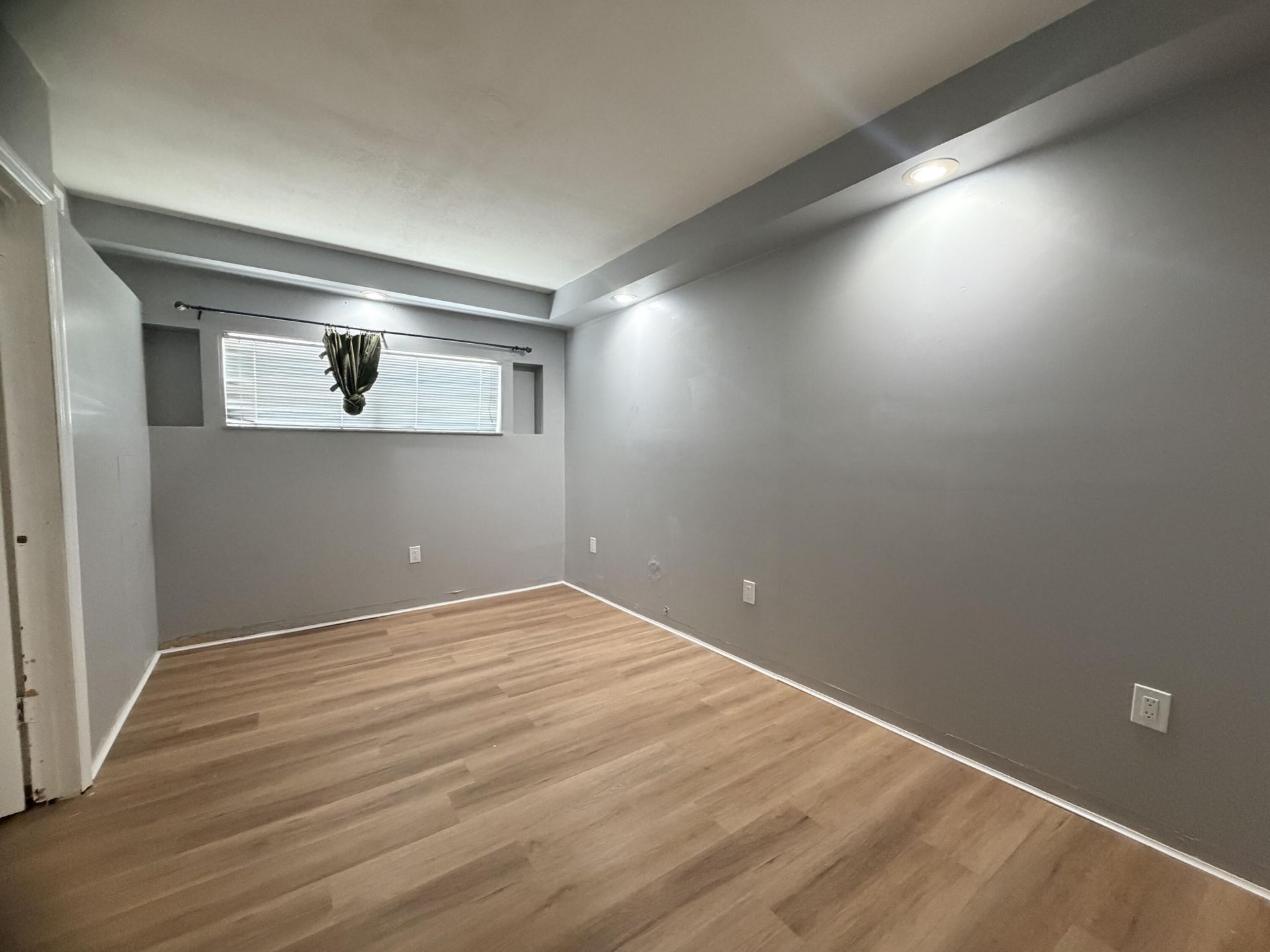 8381 NW 28th Place, Sunrise, FL 33322 Photo