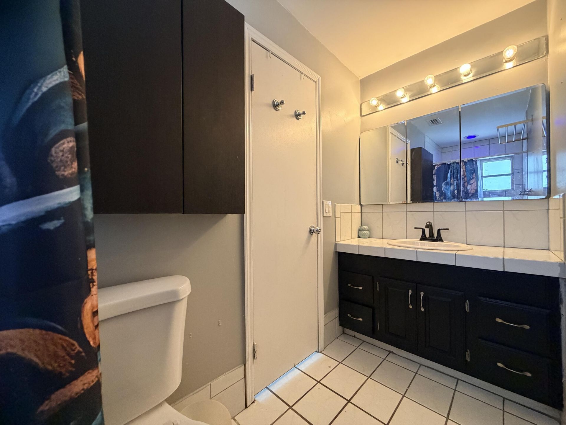 8381 NW 28th Place, Sunrise, FL 33322 Photo