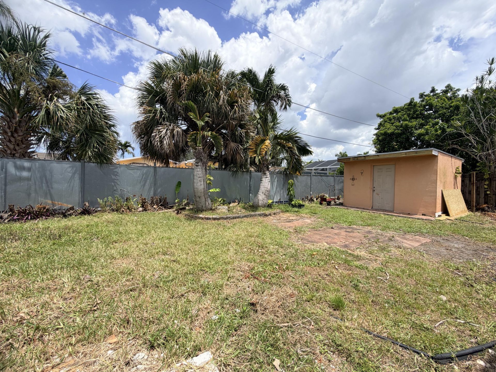 8381 NW 28th Place, Sunrise, FL 33322 Photo