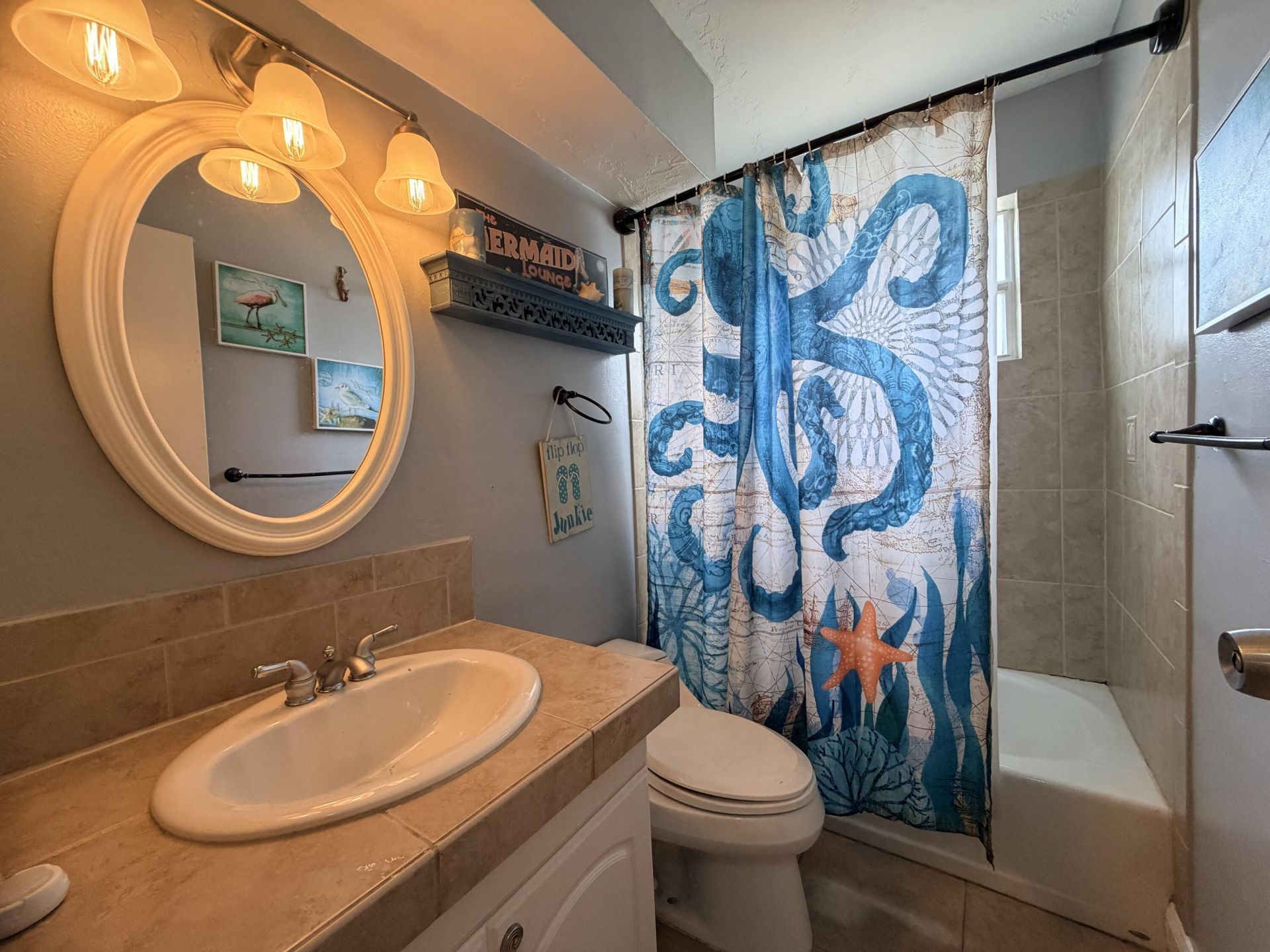 8381 NW 28th Place, Sunrise, FL 33322 Photo