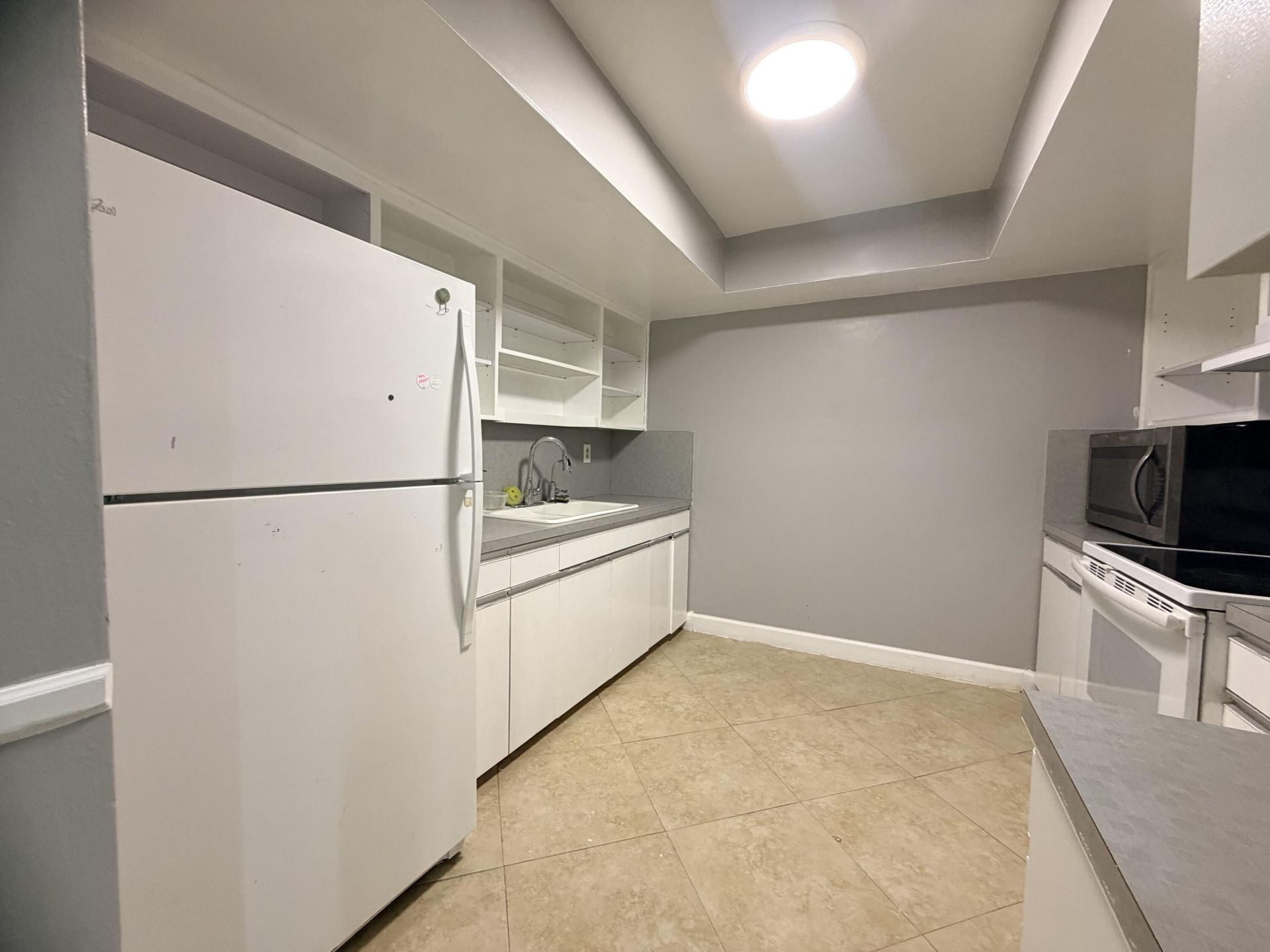 8381 NW 28th Place, Sunrise, FL 33322 Photo