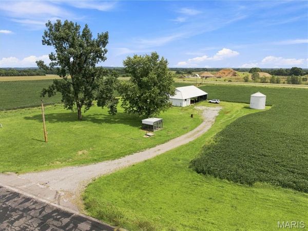 xx Highway B, Alexandria, MO 63430