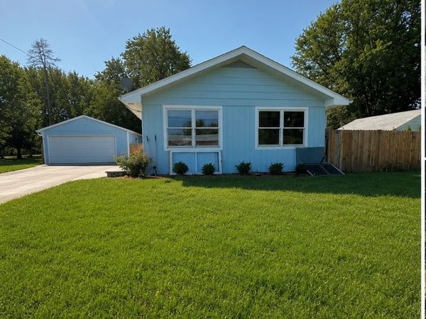 113 Raffel Road , Woodstock, IL 60098