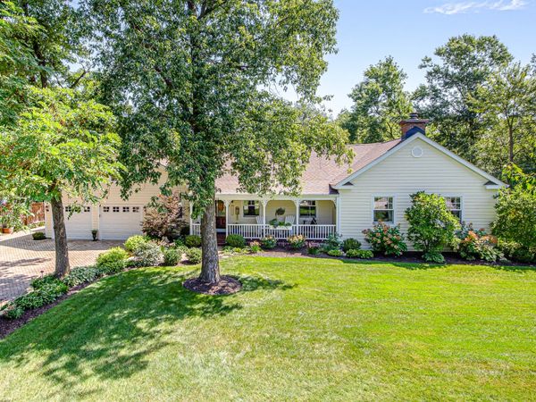 12513 S 76th Avenue , Palos Heights, IL 60463