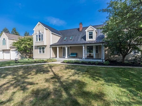 4 Long Hill Road, Stratham, NH 03885